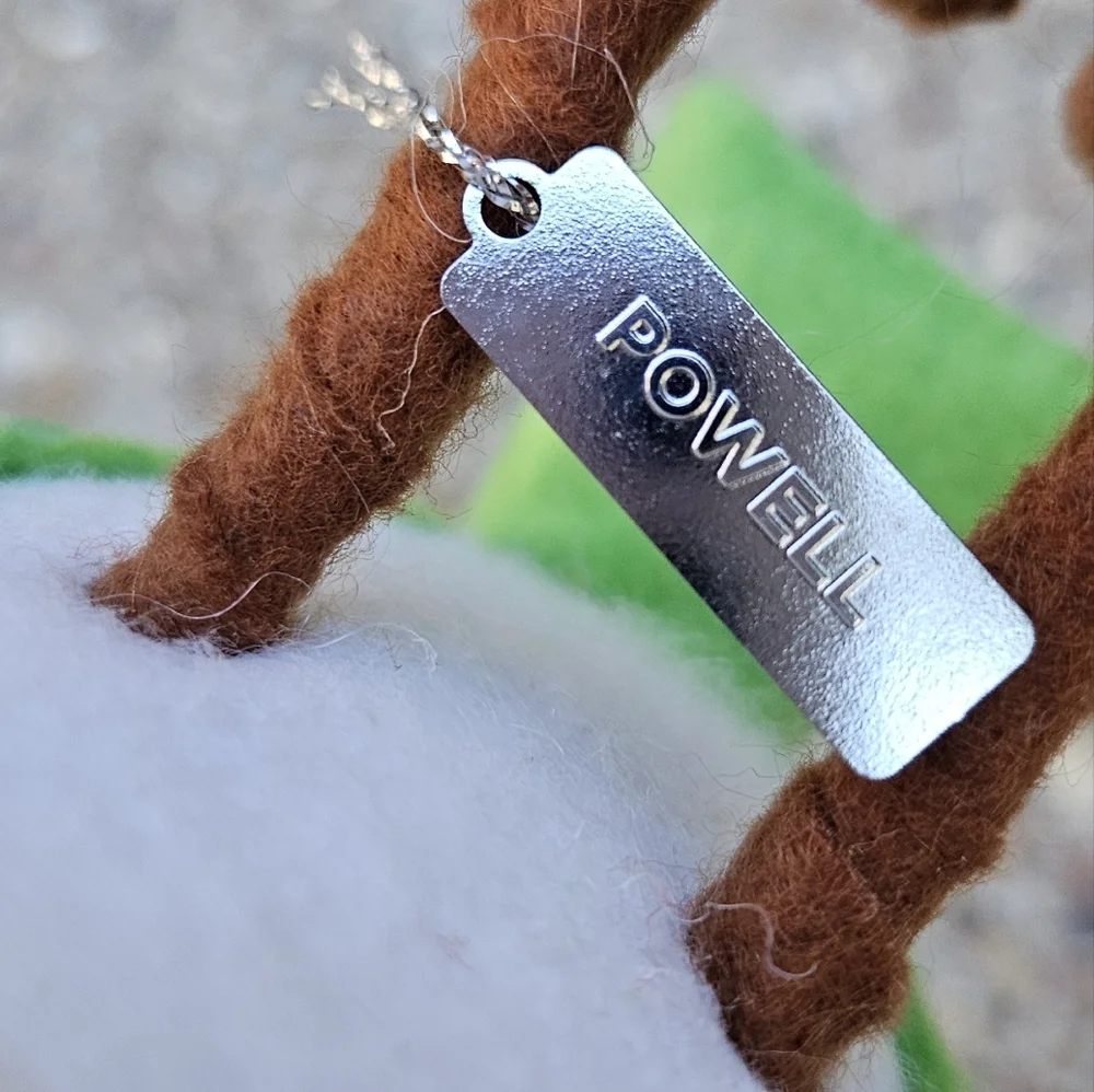 Target Spritz Wondershop Bird Featherly Friends  Powell from 2020 Ski Skiing